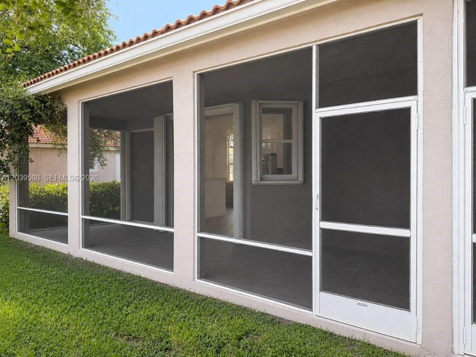 For Sale: $420,000 (2 beds, 2 baths, 1452 Square Feet)