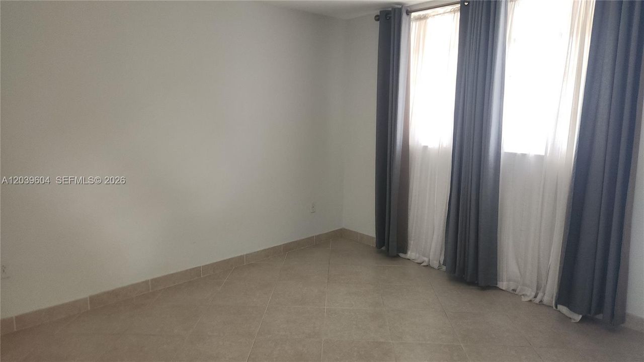 En Renta: $1,800 (1 camas, 1 baños, 777 Pies cuadrados)