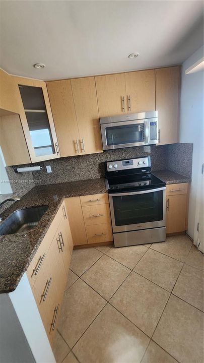 En Renta: $1,800 (1 camas, 1 baños, 777 Pies cuadrados)