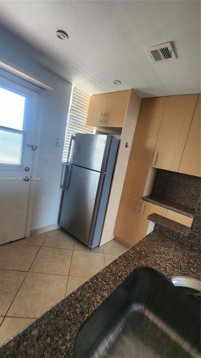 En Renta: $1,800 (1 camas, 1 baños, 777 Pies cuadrados)