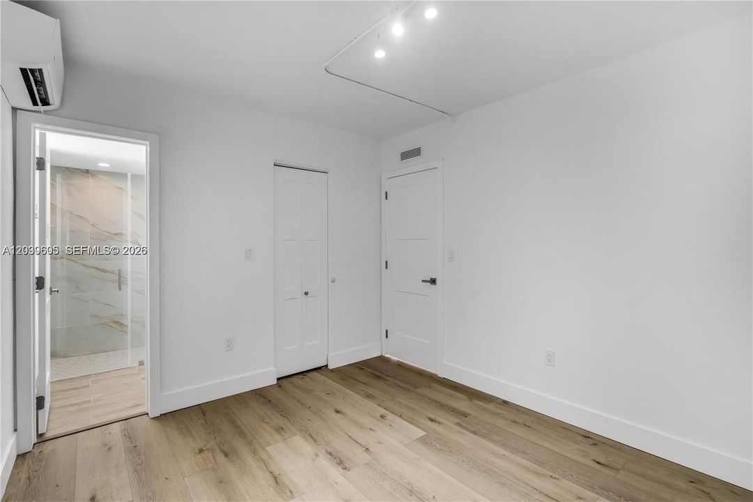 В аренду: $1,960 (1 спален, 1 ванн, 13746 Квадратных фут)