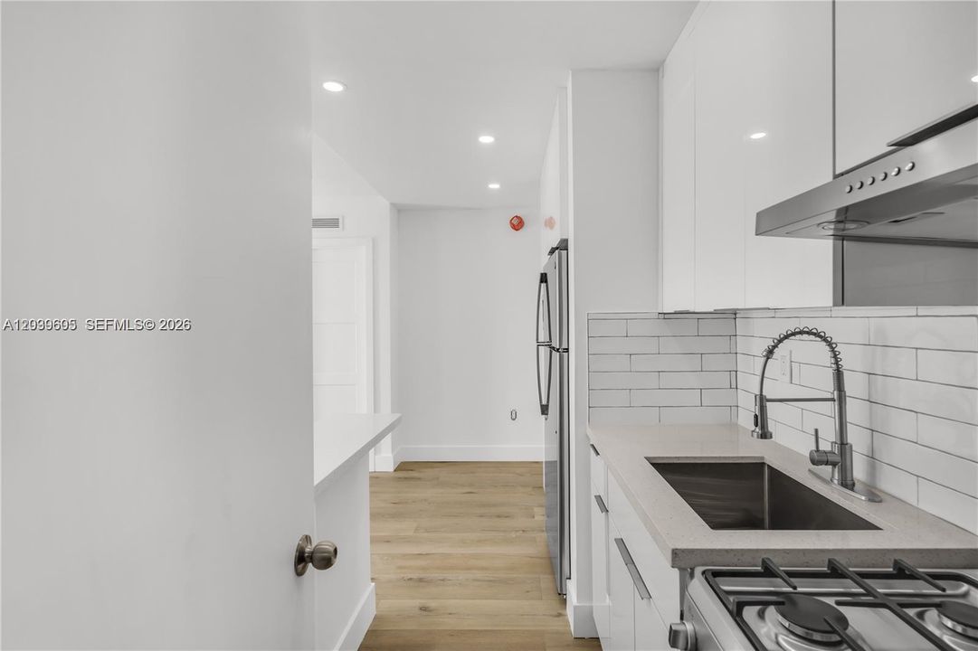 В аренду: $1,960 (1 спален, 1 ванн, 13746 Квадратных фут)