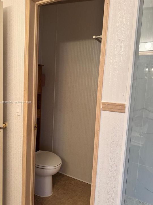 На продажу: $295,000 (3 спален, 2 ванн, 1690 Квадратных фут)