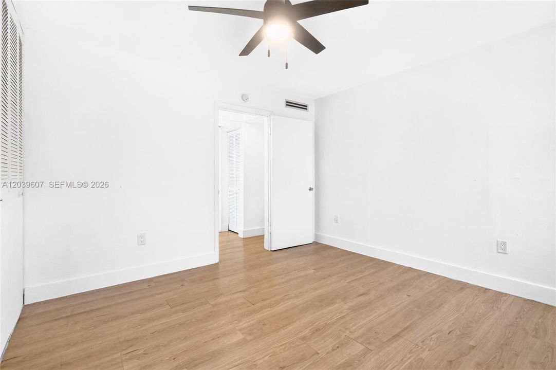 En Renta: $3,700 (3 camas, 2 baños, 1200 Pies cuadrados)
