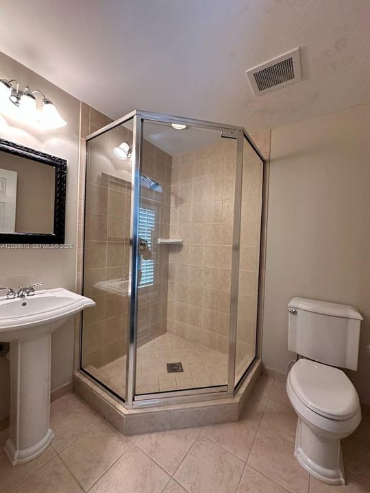 For Rent: $5,000 (4 beds, 4 baths, 3428 Square Feet)