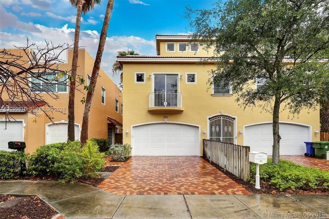 For Rent: $5,000 (4 beds, 4 baths, 3428 Square Feet)