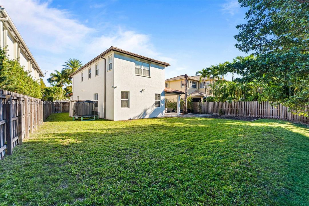 For Sale: $1,199,000 (4 beds, 4 baths, 3053 Square Feet)