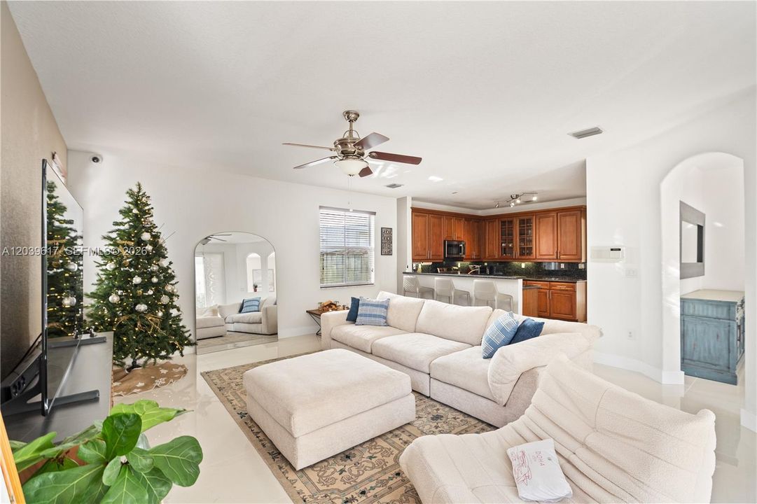 For Sale: $1,199,000 (4 beds, 4 baths, 3053 Square Feet)