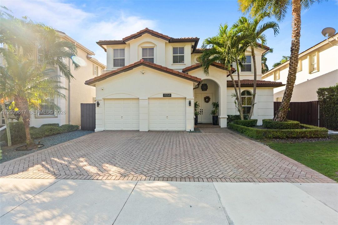 For Sale: $1,199,000 (4 beds, 4 baths, 3053 Square Feet)