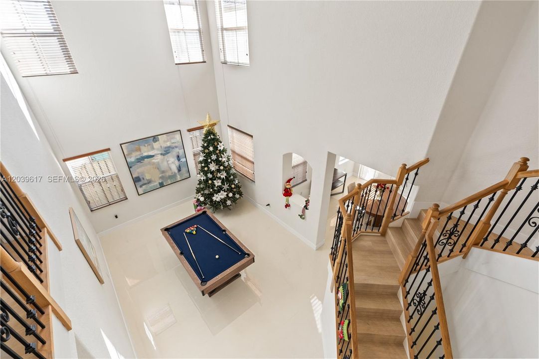 For Sale: $1,199,000 (4 beds, 4 baths, 3053 Square Feet)