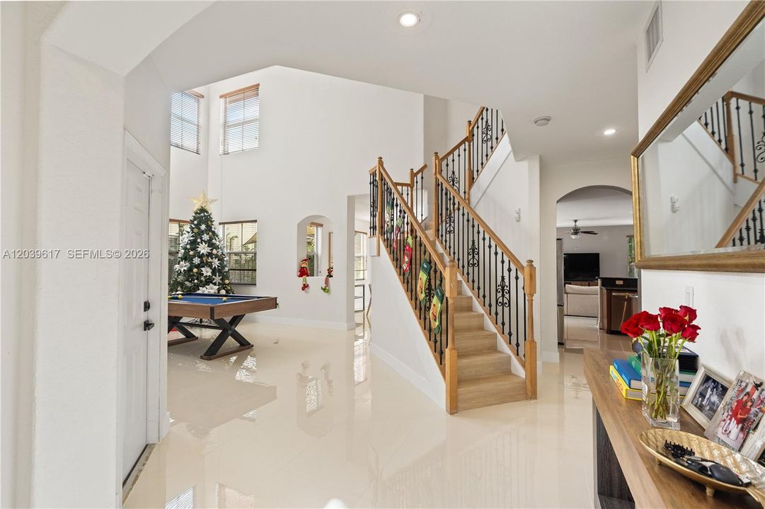 For Sale: $1,199,000 (4 beds, 4 baths, 3053 Square Feet)