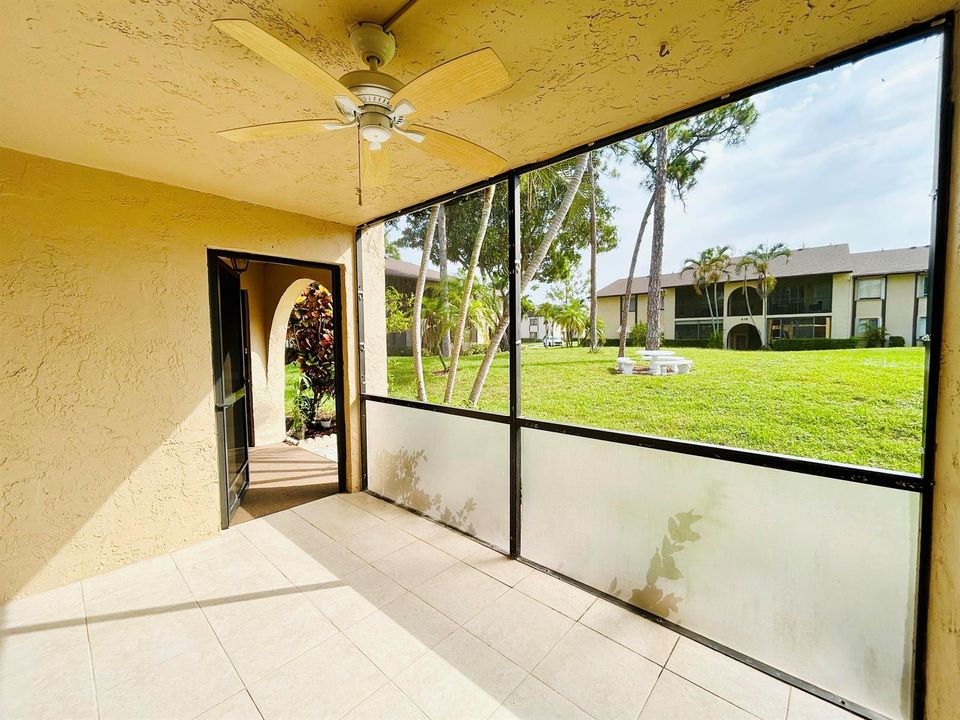 SCREENED PORCH