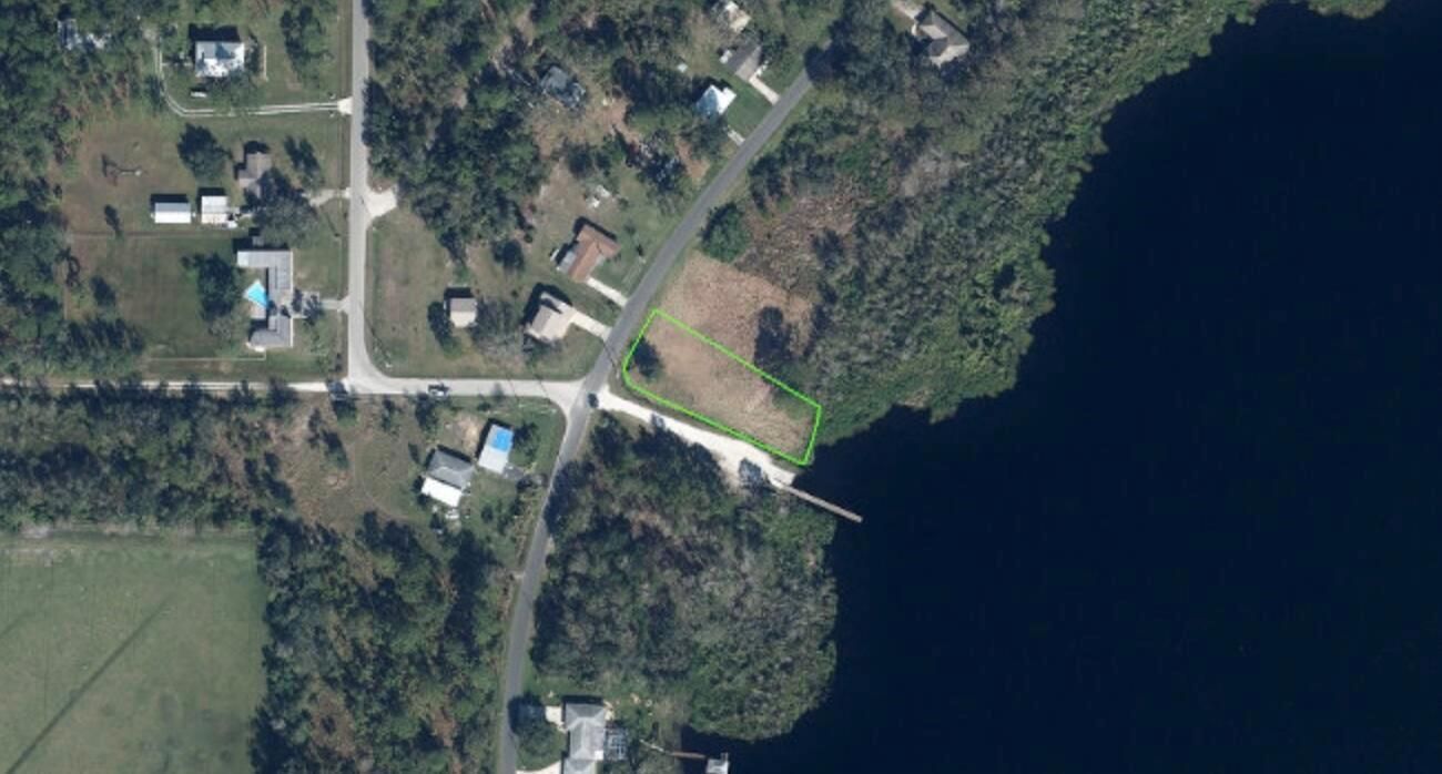 6342 Lakeside Drive W