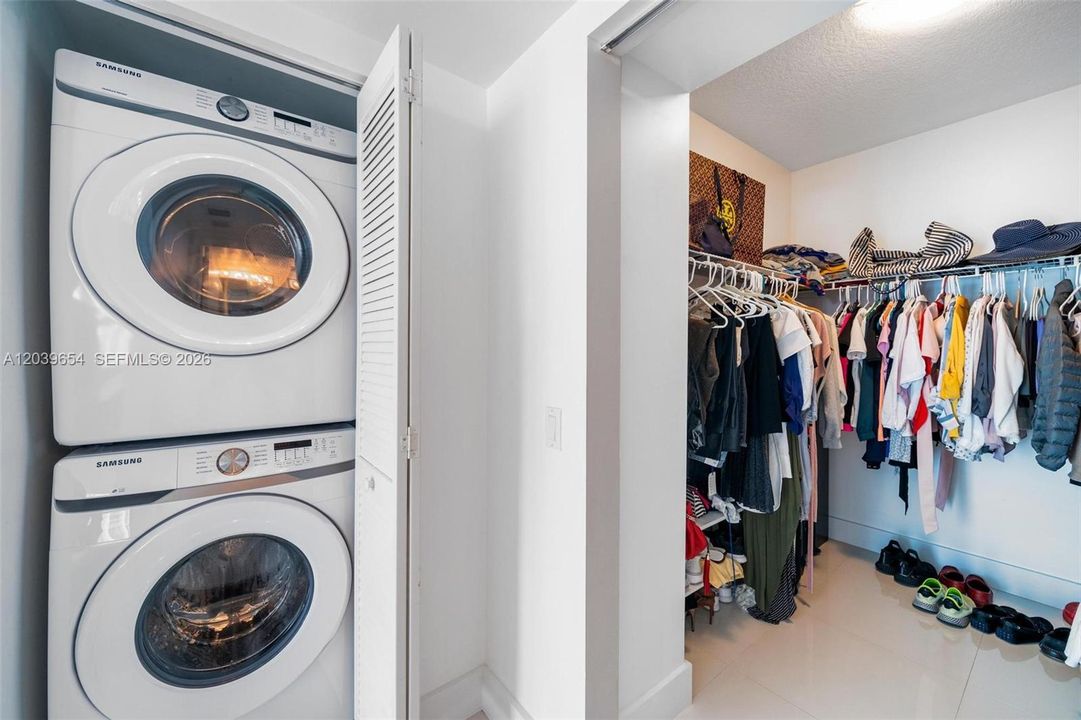 En Renta: $4,400 (2 camas, 2 baños, 1289 Pies cuadrados)