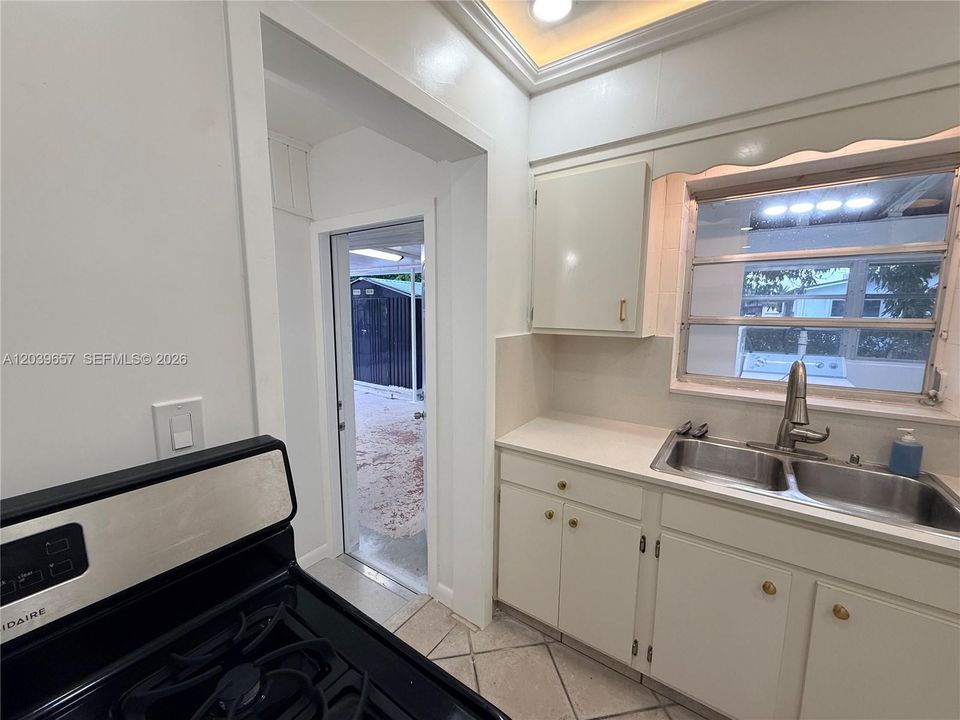 Exit to patio & laundry