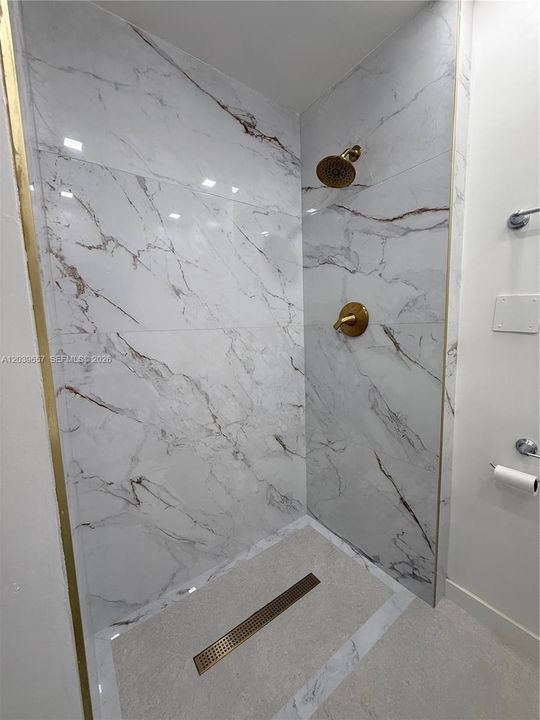Bathroom efficiency / in-law quarter
