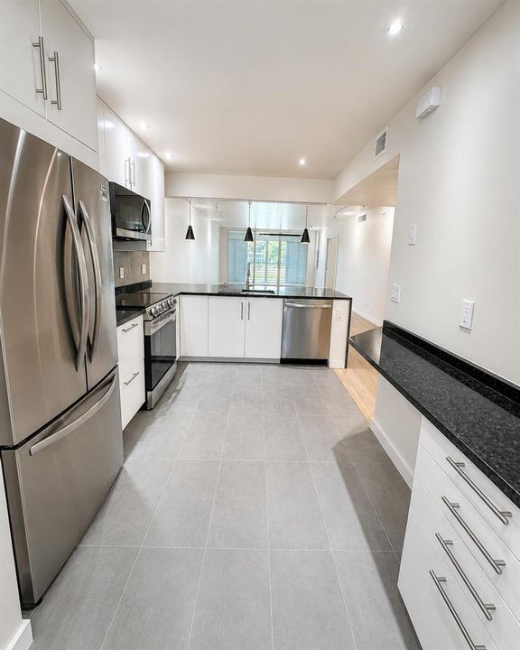 kitchen 2 (1)