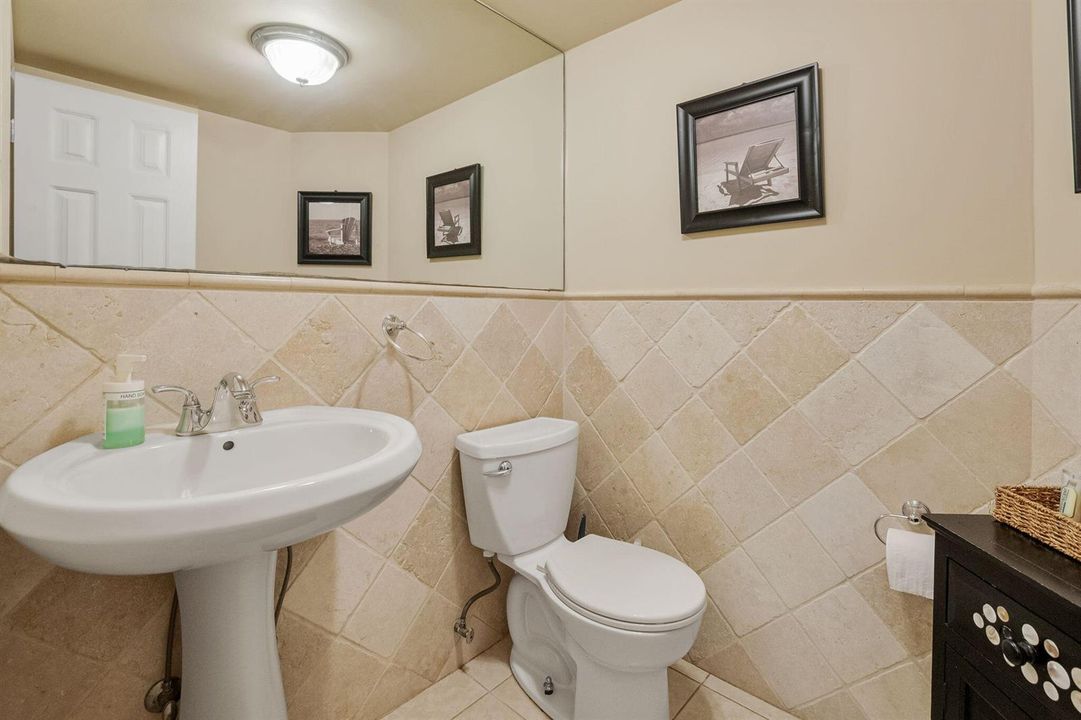 17-web-or-mls-4850-ne-25th-ave-1-2