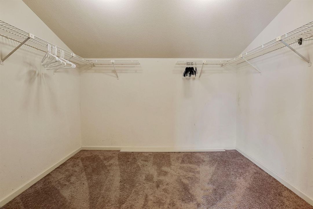 25-web-or-mls-4850-ne-25th-ave-1-2