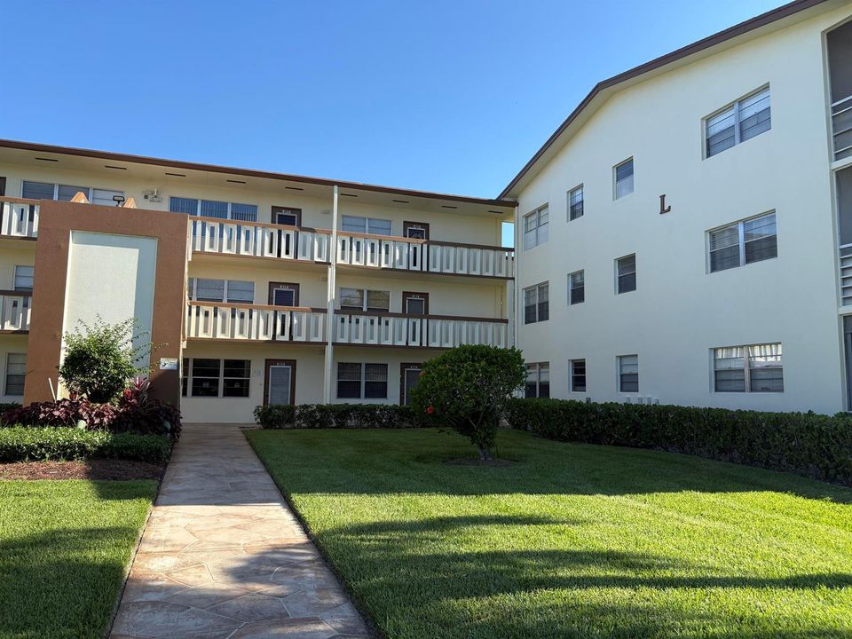 497 Mansfield