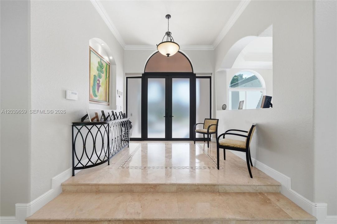 Active With Contract: $2,050,000 (5 beds, 4 baths, 3776 Square Feet)