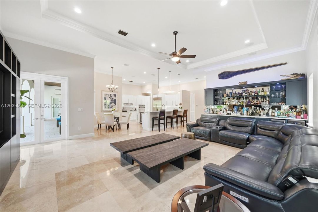 Active With Contract: $2,050,000 (5 beds, 4 baths, 3776 Square Feet)