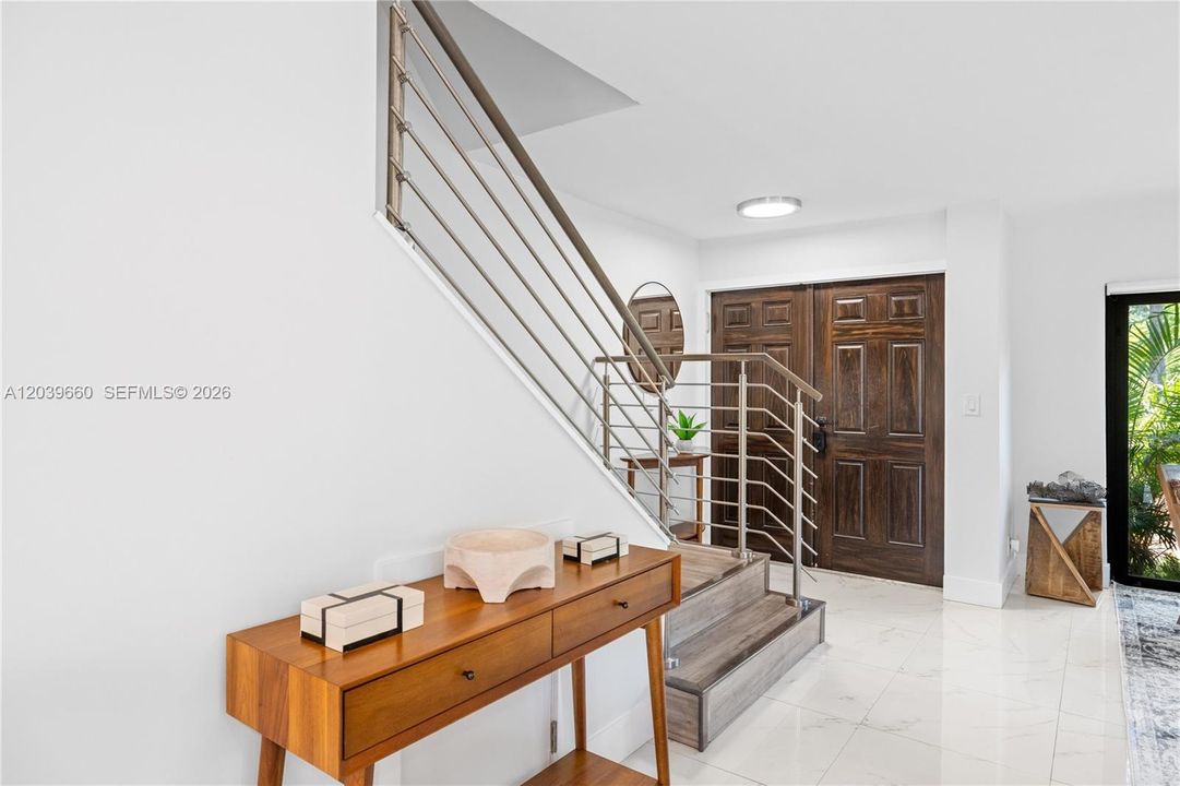 En Venta: $600,000 (3 camas, 2 baños, 1710 Pies cuadrados)