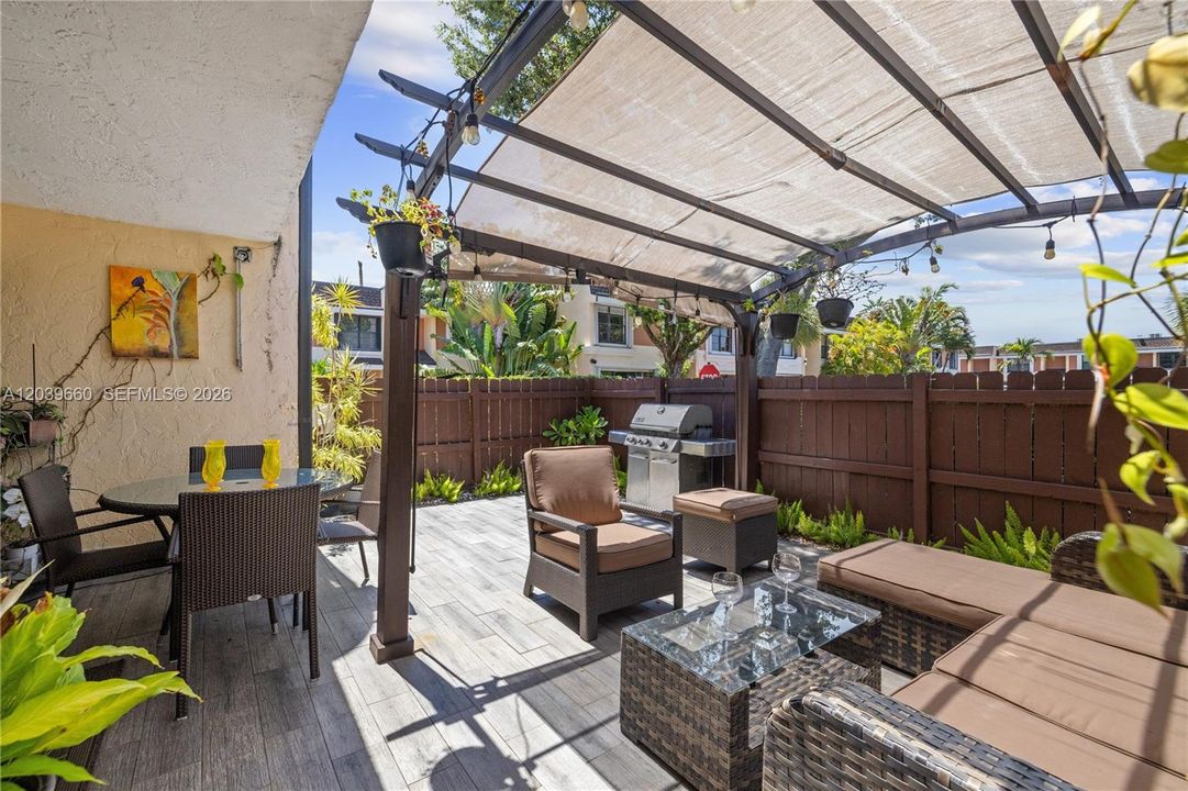 En Venta: $600,000 (3 camas, 2 baños, 1710 Pies cuadrados)