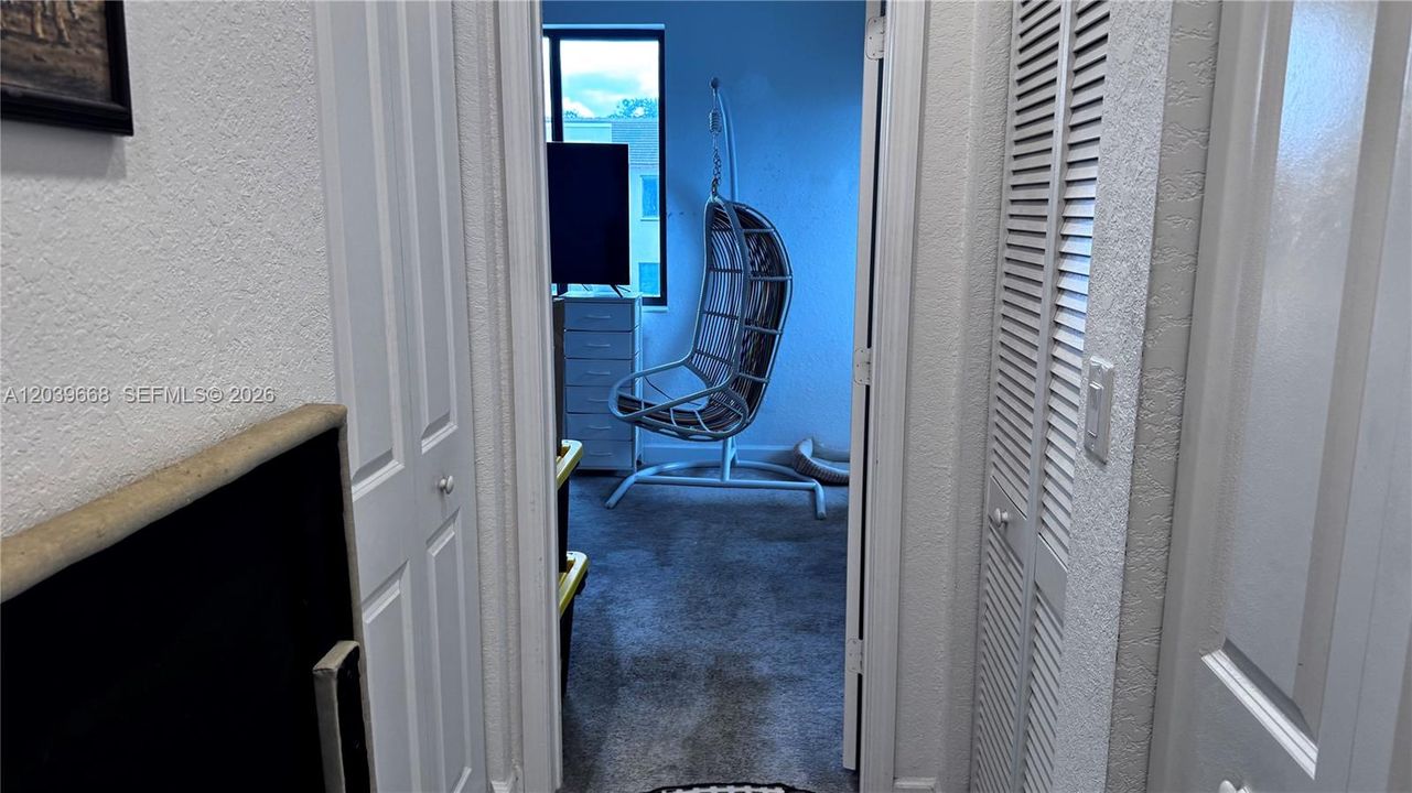 For Rent: $3,000 (3 beds, 3 baths, 1320 Square Feet)