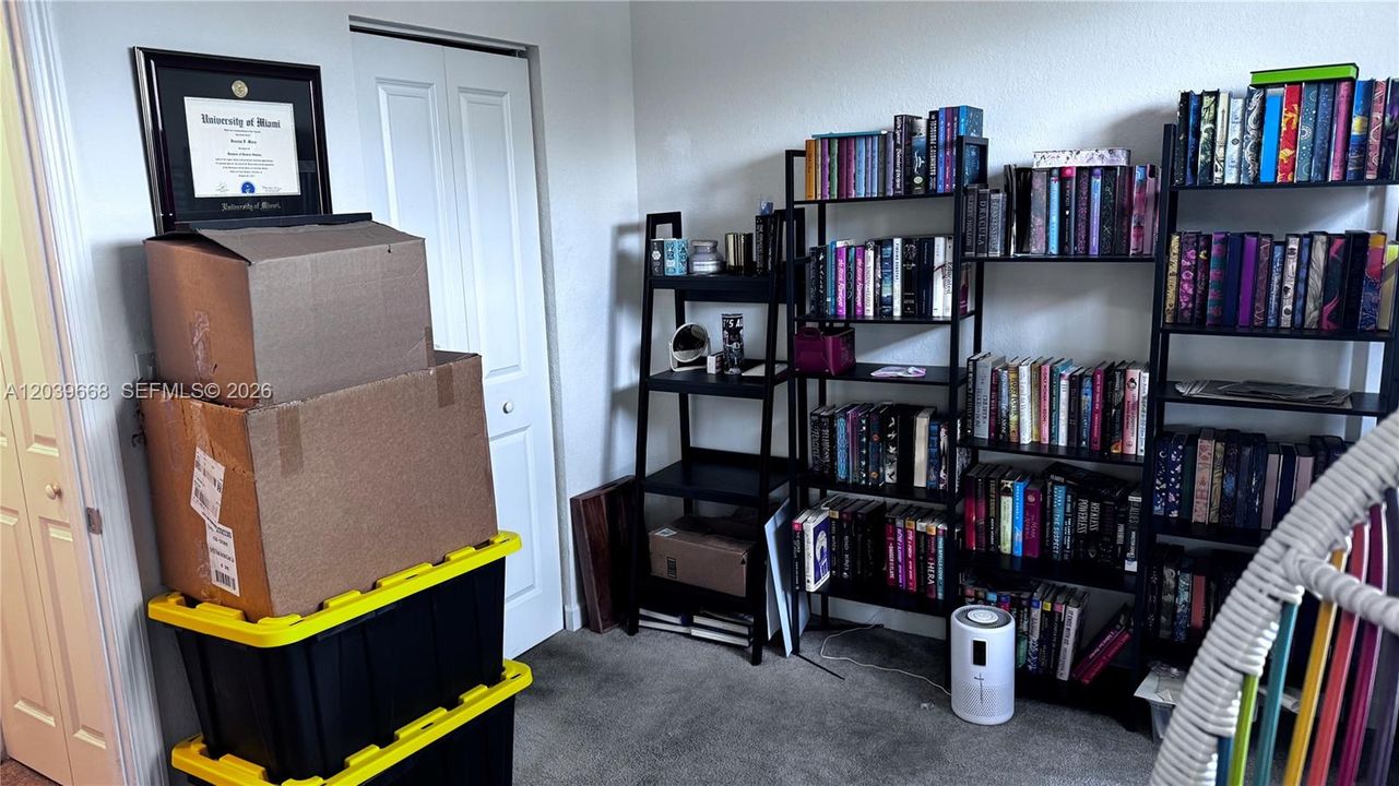 For Rent: $3,000 (3 beds, 3 baths, 1320 Square Feet)