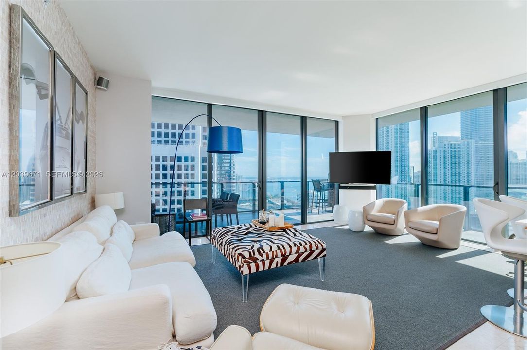 En Venta: $1,150,000 (2 camas, 2 baños, 1265 Pies cuadrados)
