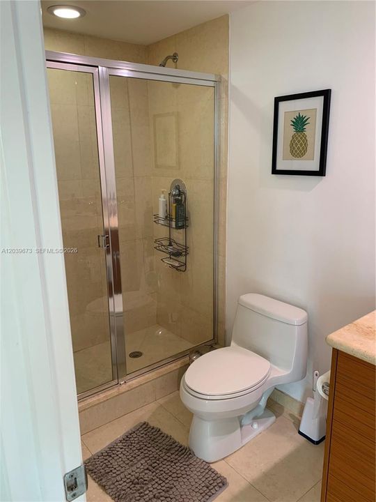 For Rent: $3,900 (2 beds, 2 baths, 1256 Square Feet)
