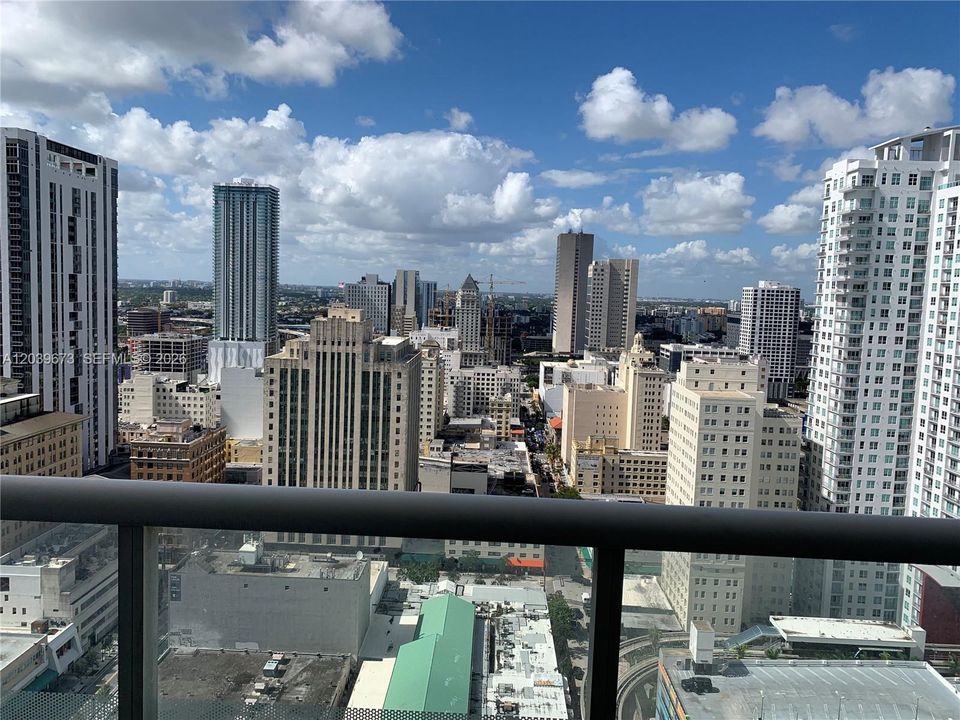 For Rent: $3,900 (2 beds, 2 baths, 1256 Square Feet)