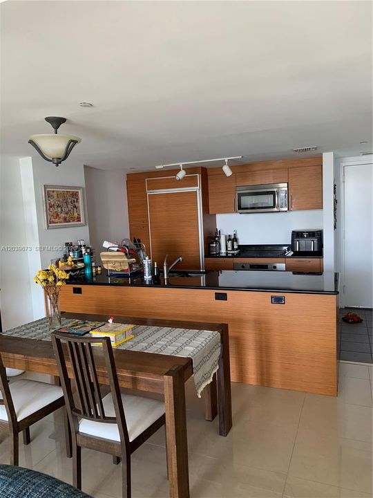 For Rent: $3,900 (2 beds, 2 baths, 1256 Square Feet)