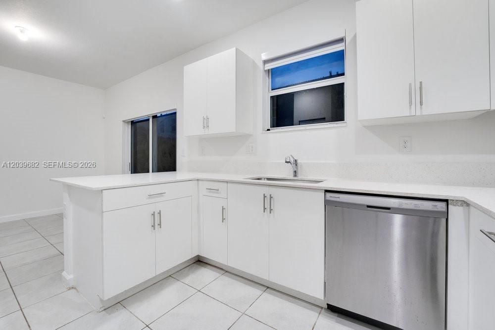 En Renta: $2,650 (3 camas, 2 baños, 1442 Pies cuadrados)