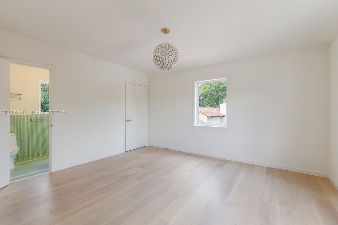 В аренду: $18,500 (4 спален, 3 ванн, 3296 Квадратных фут)