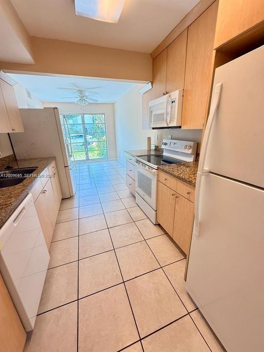 For Sale: $380,000 (4 beds, 2 baths, 1670 Square Feet)