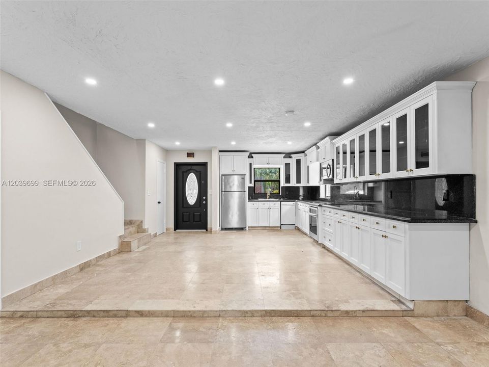 На продажу: $560,000 (3 спален, 2 ванн, 1640 Квадратных фут)