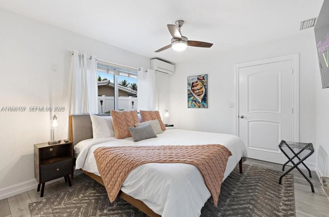 For Sale: $750,000 (3 beds, 2 baths, 1780 Square Feet)