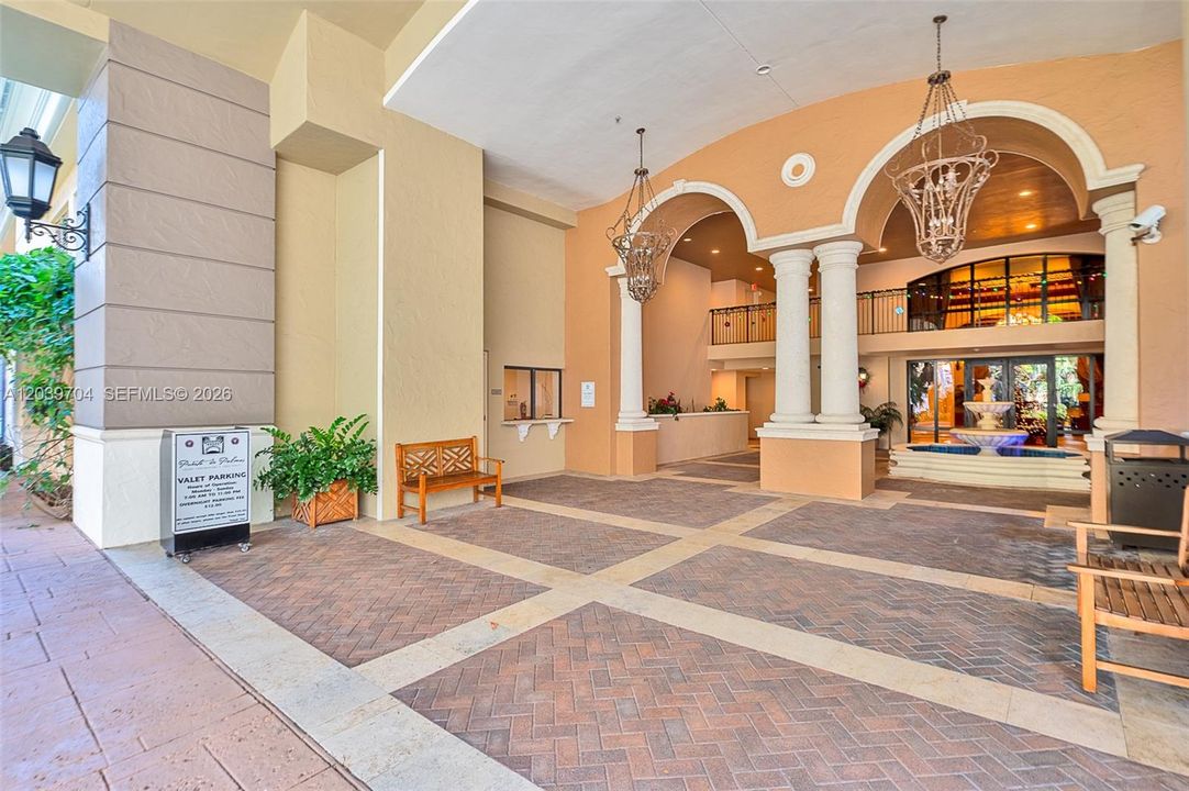 For Rent: $3,500 (2 beds, 2 baths, 1152 Square Feet)