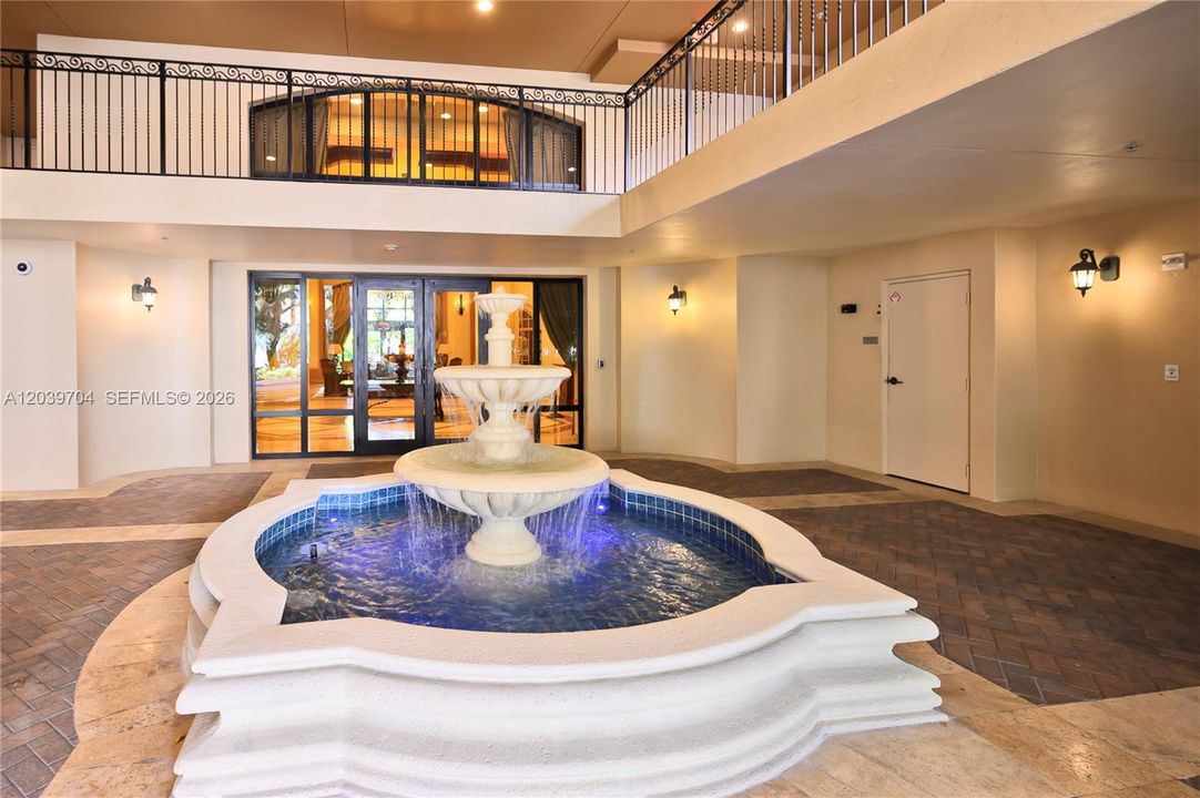 For Rent: $3,500 (2 beds, 2 baths, 1152 Square Feet)