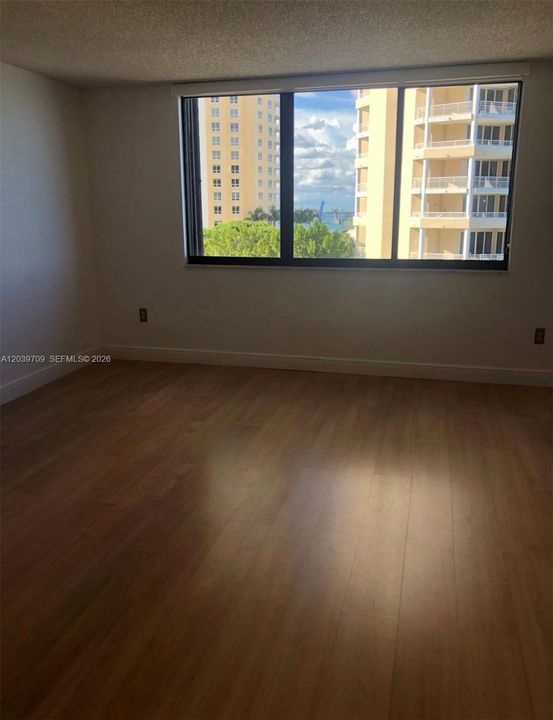 En Renta: $2,800 (1 camas, 1 baños, 700 Pies cuadrados)