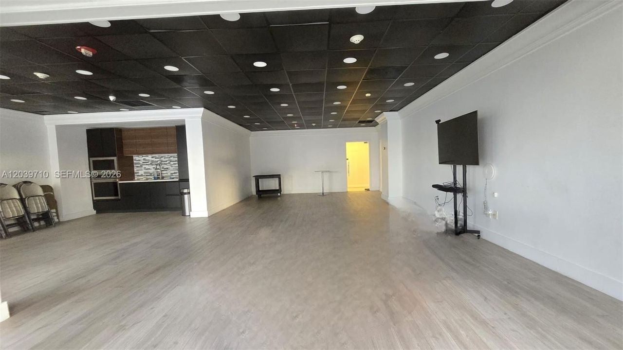 En Venta: $249,900 (1 camas, 1 baños, 940 Pies cuadrados)