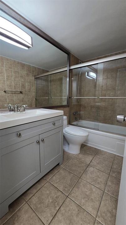 En Venta: $249,900 (1 camas, 1 baños, 940 Pies cuadrados)