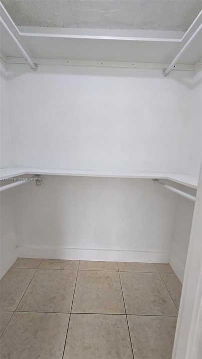 En Venta: $249,900 (1 camas, 1 baños, 940 Pies cuadrados)