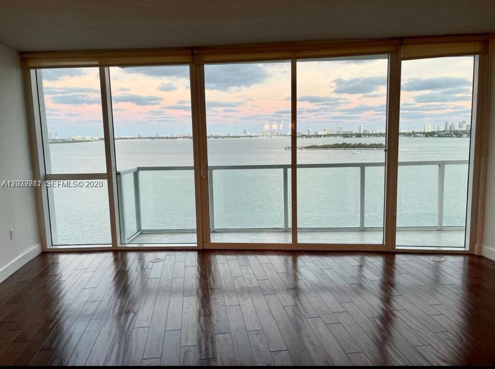 En Renta: $3,600 (1 camas, 1 baños, 942 Pies cuadrados)