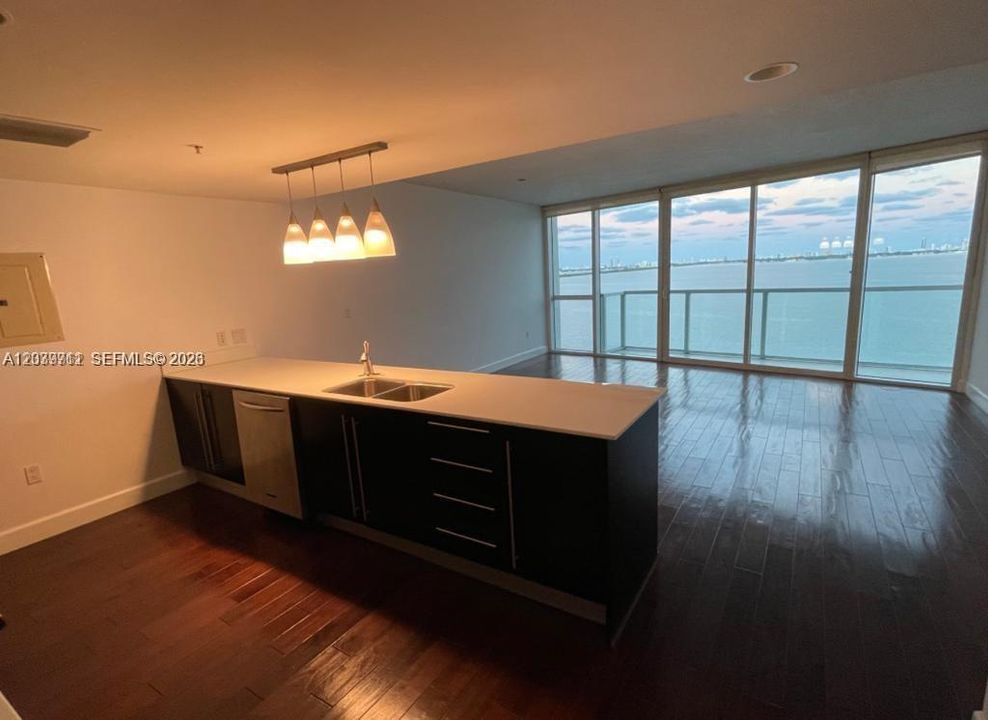 En Renta: $3,600 (1 camas, 1 baños, 942 Pies cuadrados)