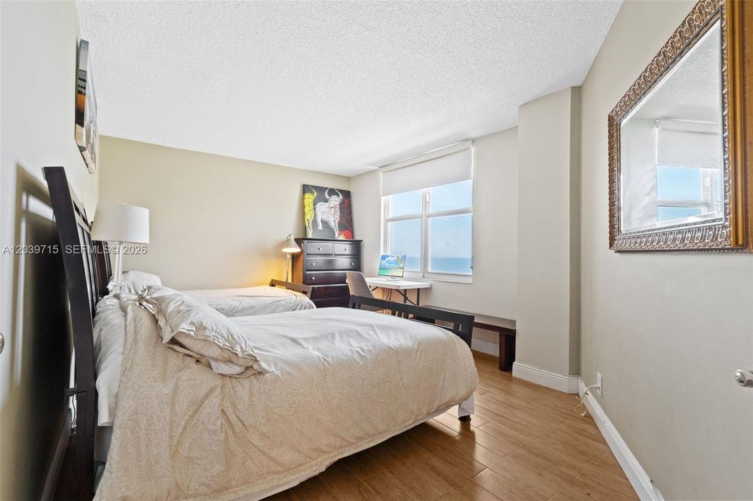 For Sale: $649,000 (2 beds, 2 baths, 1431 Square Feet)