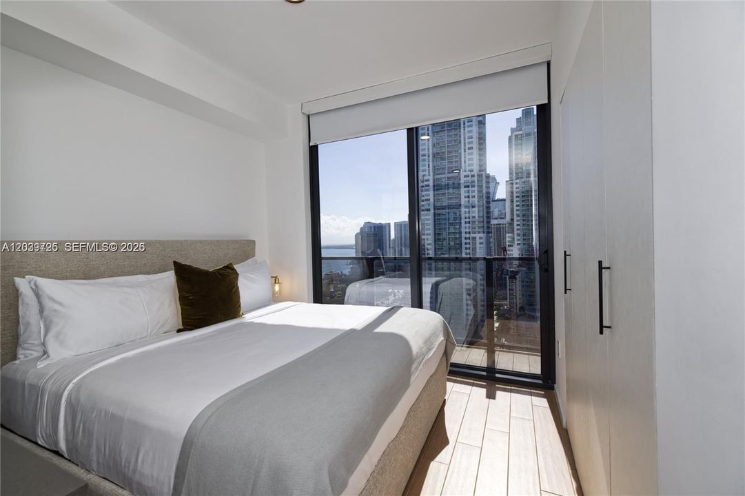 For Sale: $709,000 (0 beds, 1 baths, 341 Square Feet)