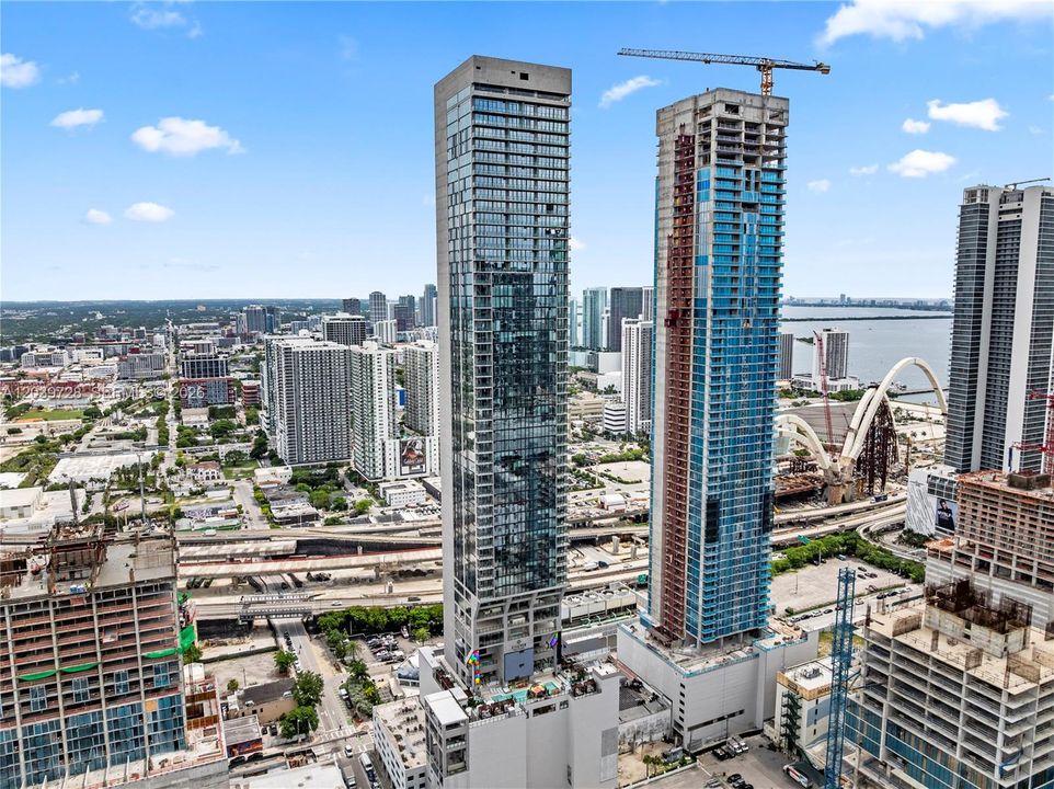For Sale: $625,000 (1 beds, 1 baths, 460 Square Feet)